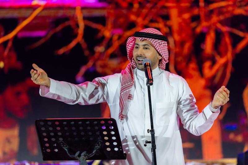 فؤاد عبدالواحد يطرب جمهور القصيم في جولة المملكة.. ويستعد لآخر بلندن