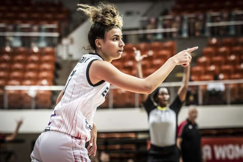 منتخب طائرة السيدات 