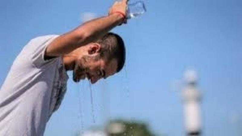 هل هناك أذكار وأدعية تقال في الحرّ الشديد؟ .. الإفتاء تجيب
