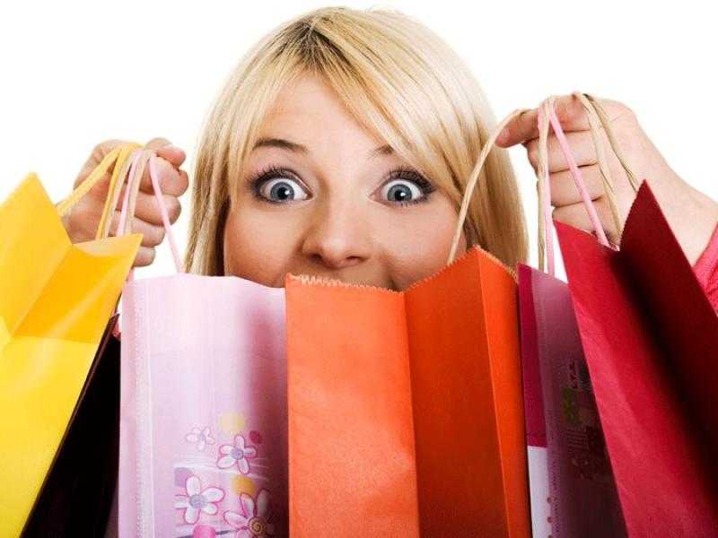 استشاري صحة نفسية: «الشوبينج» يُزيد من هرمون السعادة لدى السيدات