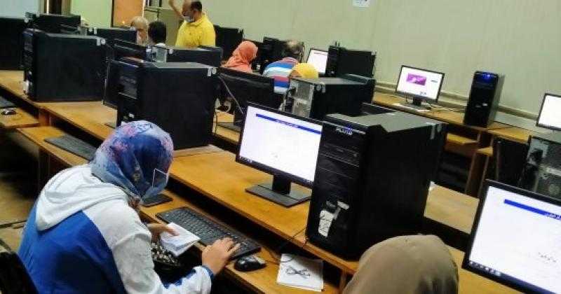 مفاجأة.. تقليل عدد الطلاب الملتحقين إلى كليات الهندسة بالمرحلة الأولى - فيديو