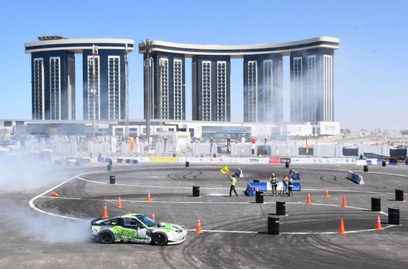 تفاصيل انطلاق أكبر سباق للسيارات في الشرق الأوسط بالعلمين
