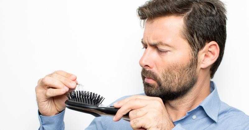 دراسة حديثة تحذر من تساقط الشعر لدى هولاء الأشخاص