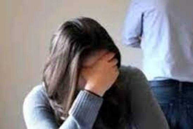 شيماء لمحكمة الأسرة: «زوجي عديم النخوة وساب خاله يتهجم عليّ في شقتي»