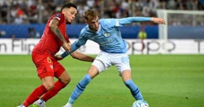 «الحل في ركلات الجزاء».. مباراة مانشستر سيتي وإشبيلية تنتهي بالتعادل الإيجابي في السوبر الأوروبي