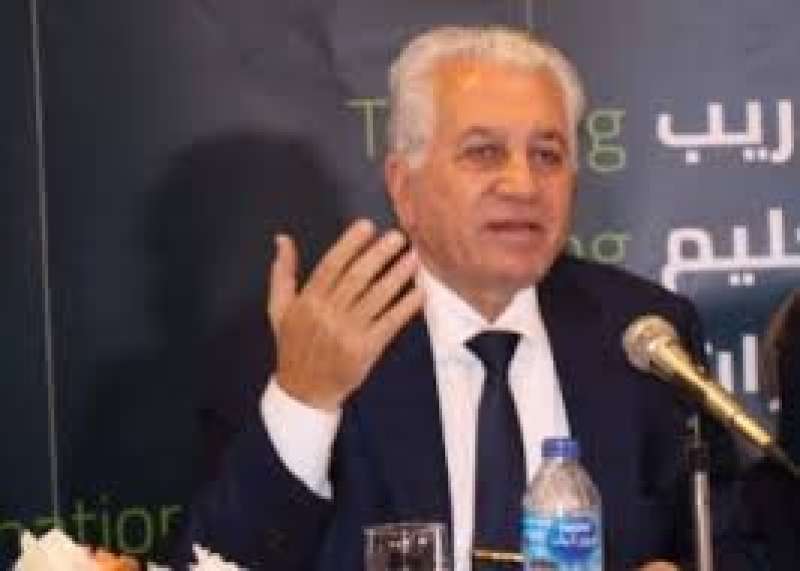الدكتور مصطفى هديب 