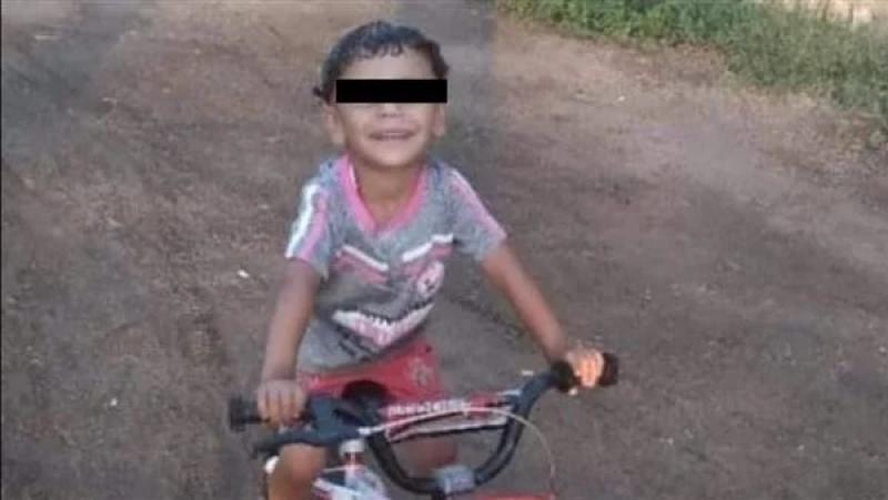 كشف ملابسات العثور على جثة طفل بمنطقة زراعية بسوهاج