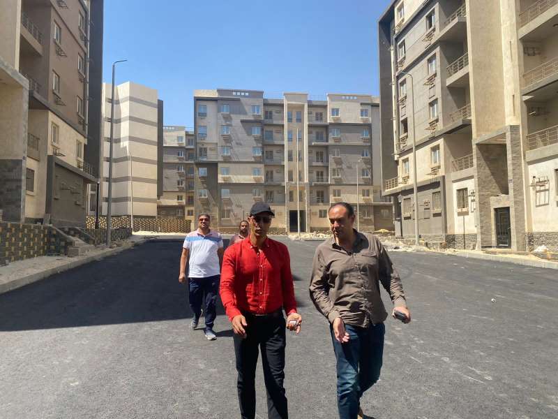رئيس جهاز مدينة القاهرة يتفقد مشروعي سكن مصر ودار مصر