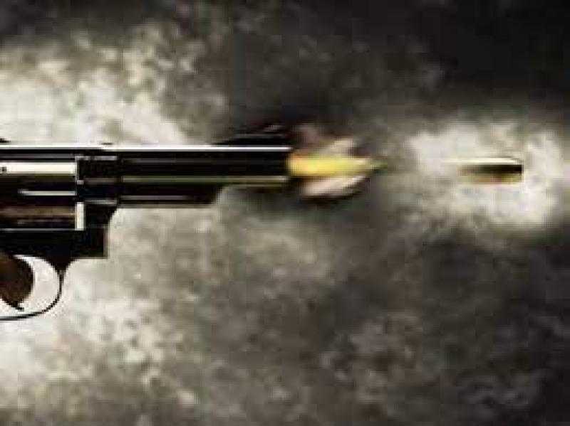 مصرع شاب بطلق ناري بالصدر أثناء العبث بالسلاح بسوهاج