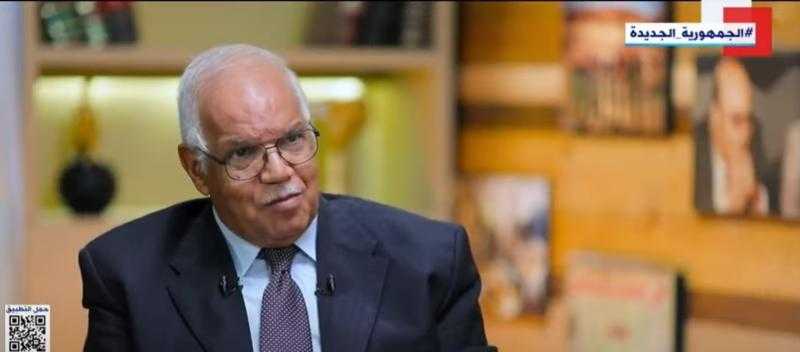 مكالمة هاتفية.. شاهد| جلال السعيد: «الرئيس مبارك أوصاني على أهل الفيوم يوم 28 يناير»