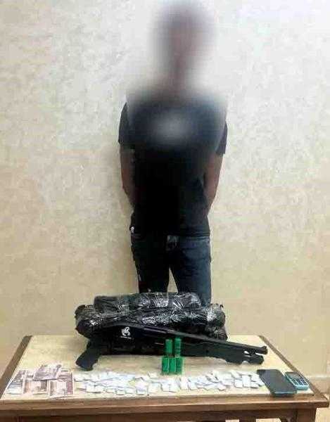 سقوط عنصر إجرامي في قبضة رجال الأمن بـ«كفر صقر»