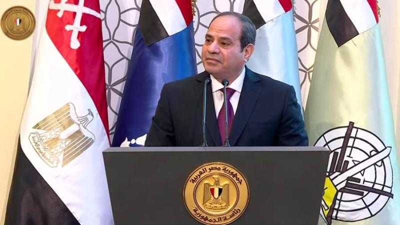 محمود القط: السيسي أول رئيس مصري يشتغل على مليون كيلومتر مربع مرة واحدة