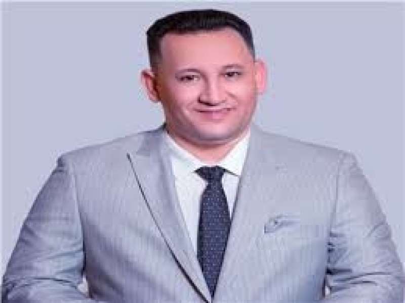 الدكتور أشرف غراب 