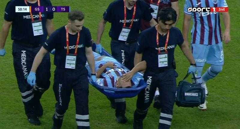 ضربة موجعة.. مدرب طرابزون يعلن تفاصيل إصابة محمود تريزيجيه