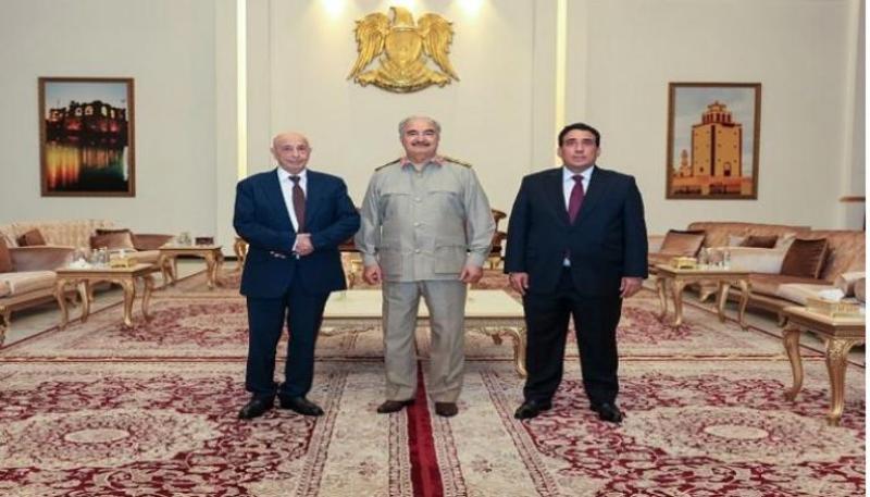 حفتر والمنفي وعقيلة