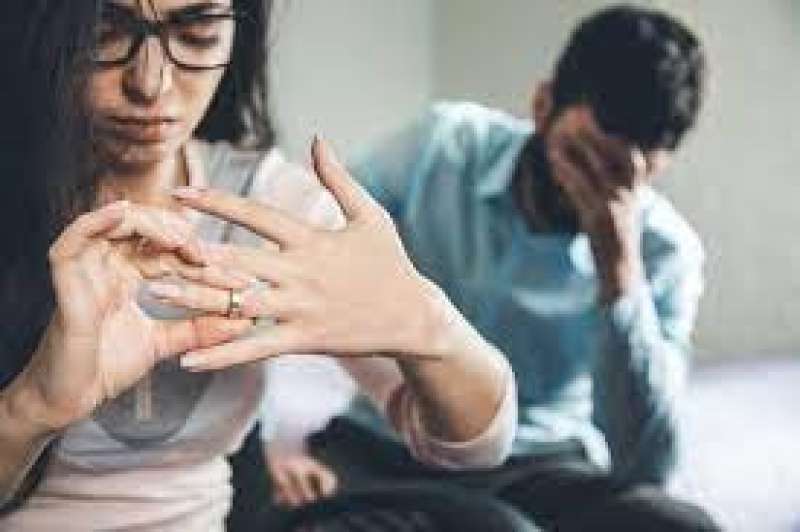 تعبيرية عن خلافات زوجية