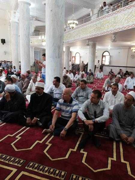 الأوقاف تفتتح 28 مسجدا الجمعة القادمة