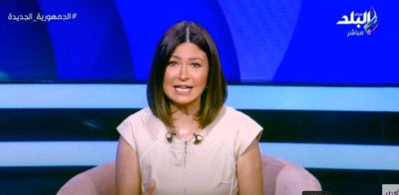 «مشكلتنا تغيير الكاوتش».. الإعلامية دينا رامز: «الستات جامدين قوي في سواقة العربيات» - فيديو