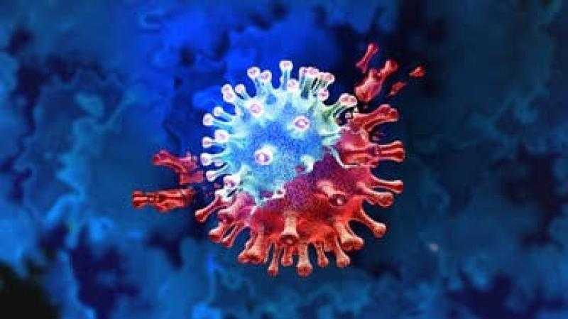 «إزاي تحمي نفسك من متحور كورونا الجديد؟».. استشاري يقدم نصائح مهمة