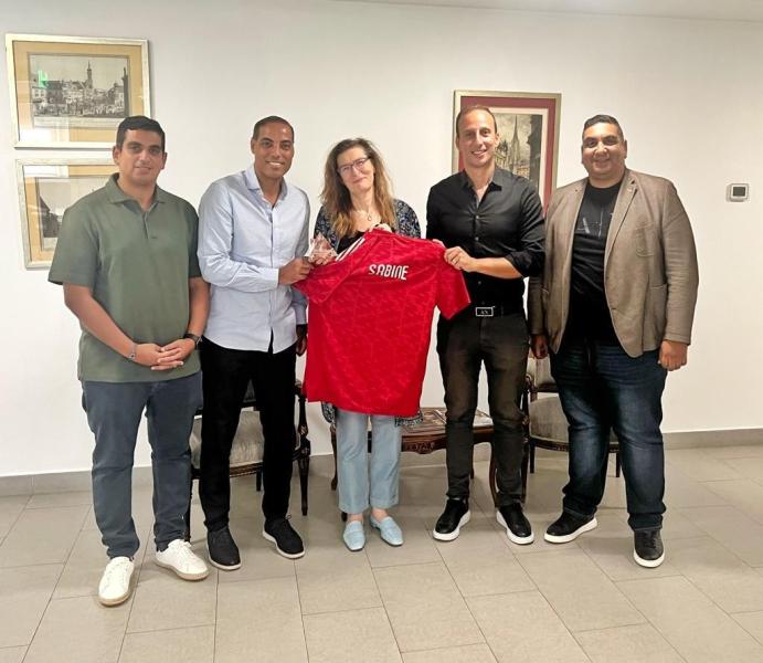 الأهلي يعلن تفاصيل معسكر النمسا.. ويشكر السفارة بالقاهرة
