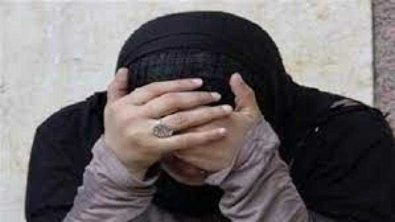 «سوزان» تطلب خلع زوجها: «طمعان في فلوسي»