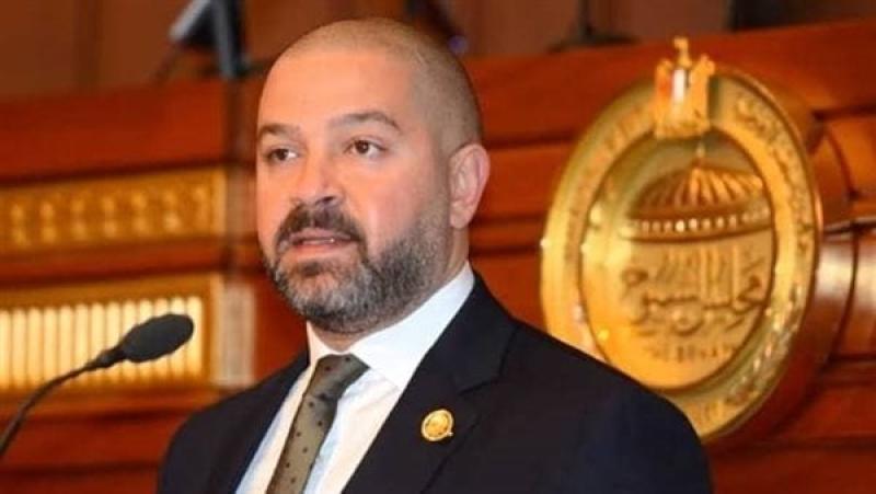 أحمد دياب: الرئيس حريص على تخفيف الأعباء الاقتصادية على المواطنين