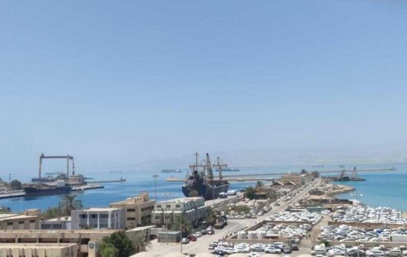 تداول 13 ألف طن بضائع عامة ومتنوعة بموانئ البحر الأحمر