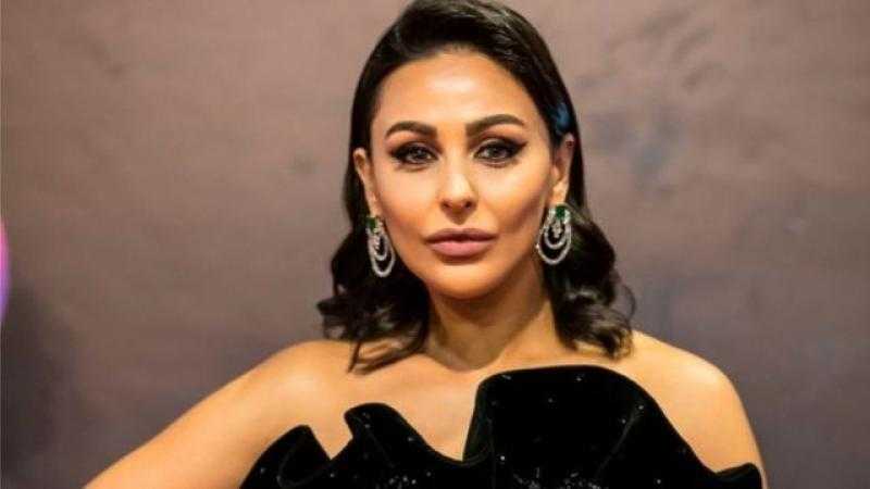 شاهد| إطلالة ساحرة للفنانة ميس حمدان