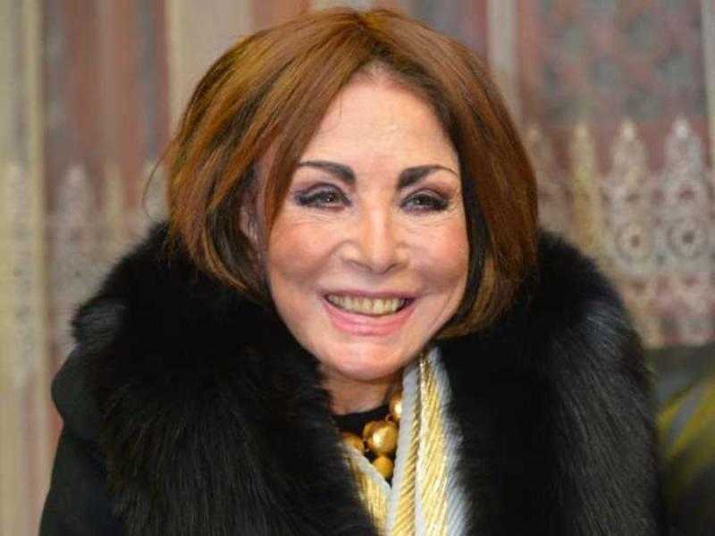 تكريم لبنى عبد العزيز في مهرجان الدراما.. لن تصدق كيف أصبح شكلها