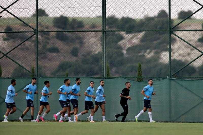 بيراميدز يخوض أول تدريباته في تركيا
