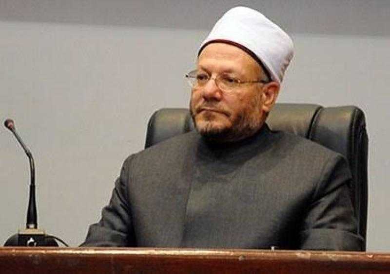 وسام على صدري.. المفتي يوجه الشكر للرئيس السيسي بعد تجديد الثقة له