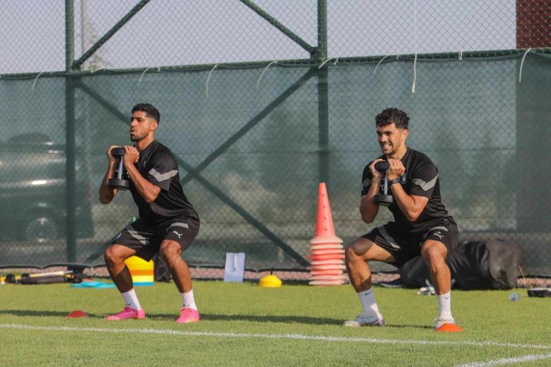 مران بدني صباحي قوي لبيراميدز في معسكر تركيا