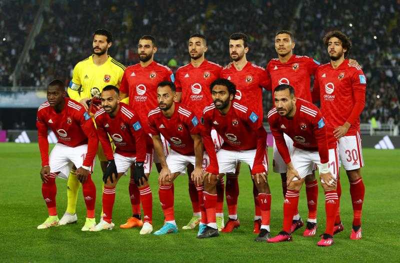 «كاف» يورط الأهلي قبل السوبر الإفريقي أمام اتحاد العاصمة