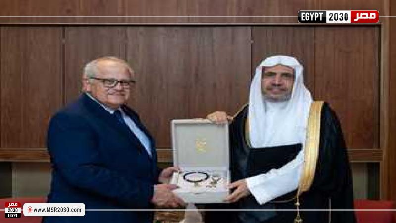 خلال اللقاء