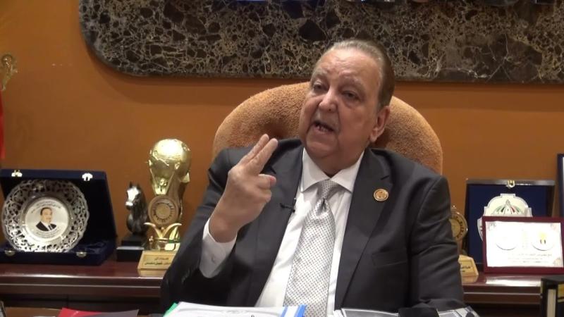 الدكتور نبيل دعبس