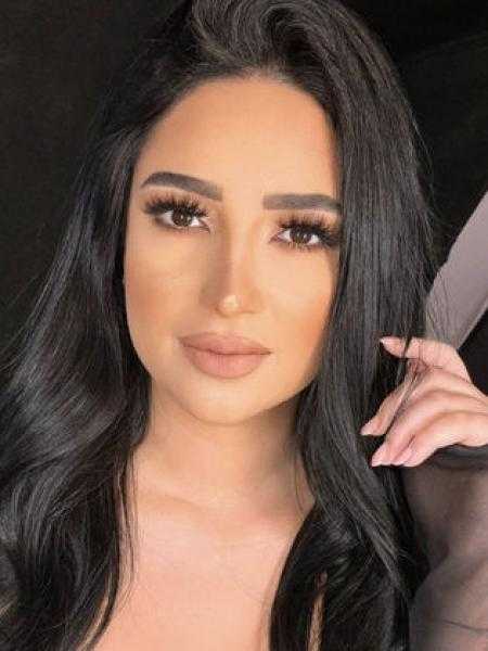 دعاء حكم تسحر القلوب في أحدث إطلالة لها