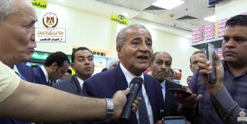 وزير التموين يكشف السبب الحقيقي وراء عدم تواجد الأرز في التموين  - فيديو