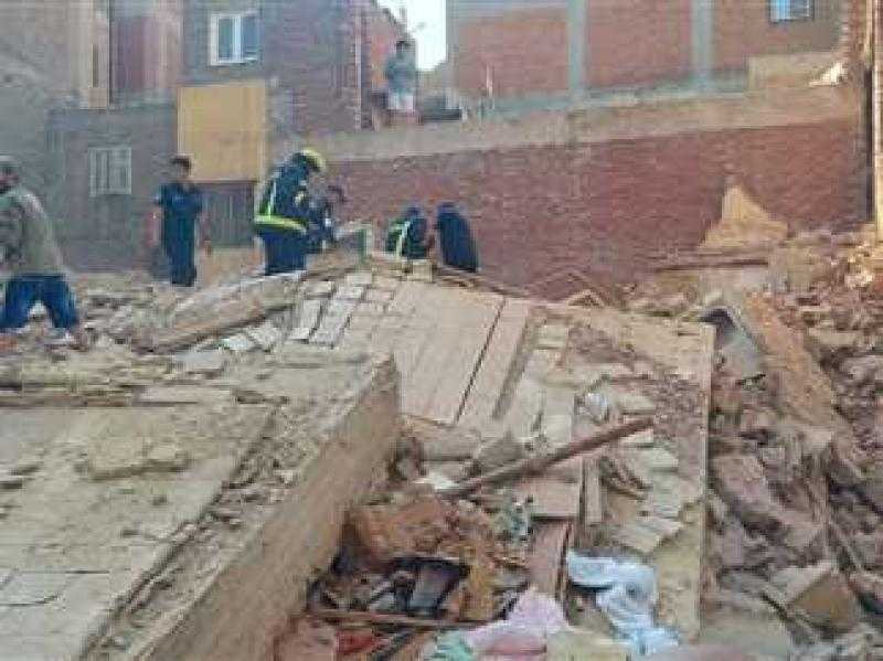 انهيار عقار بالخليفة دون وقوع إصابات