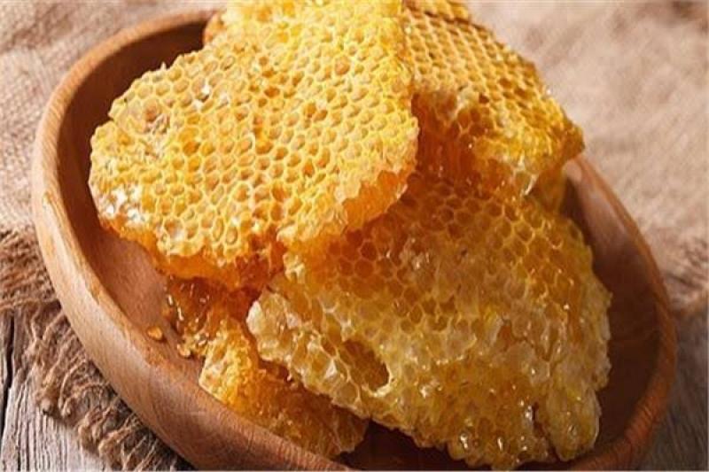 شمع النحل .. سر صحة وجمال شعرك