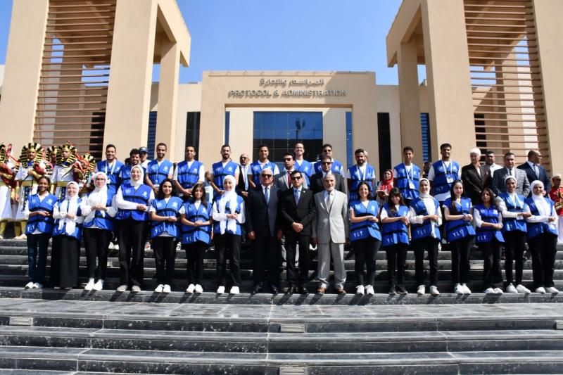 وزير الرياضة يشهد إطلاق شعلة بطولة الجمهورية للشركات الـ 56 بمدينة مصر الأولمبية بالعاصمة الإدارية 