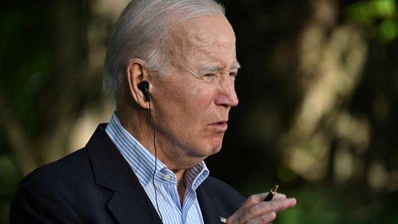 هل يطيح الكونجرس بـ بايدن من البيت الأبيض؟ - محلل سياسي يُجيب