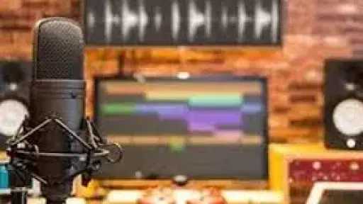 ضبط استوديو تسجيل صوتي بدون ترخيص في العجوزة