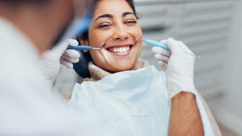 أسنان القاهرة: علاج أكثر من 1500 شخص مجانا ضمن مبادرة حياة كريمة