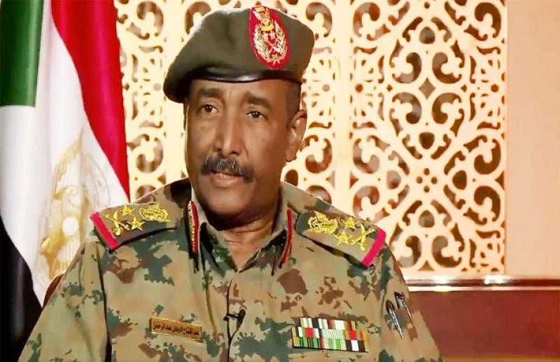 البرهان يحذر: الحرب ستفتت السودان في هذه الحالة