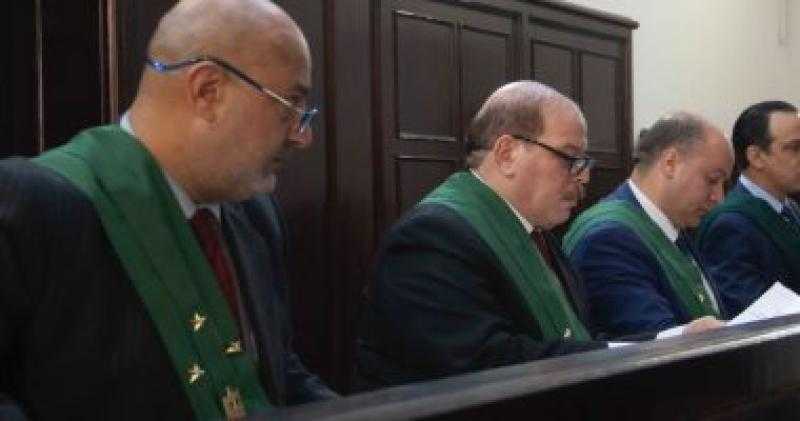 جنايات المنصورة تحيل أوراق المتهمين بقتل عامل لمفتي الجمهورية