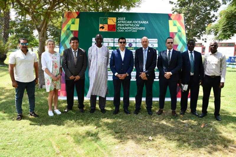 وزير الرياضة يشهد ختام البطولة الإفريقية للخماسي الحديث