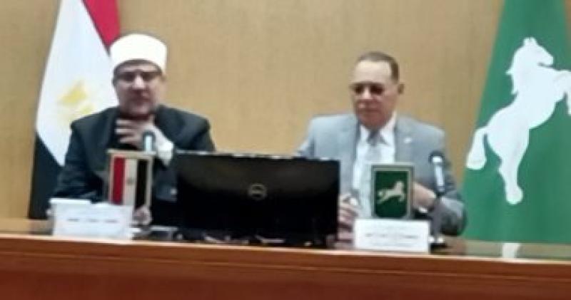 خلال اللقاء 