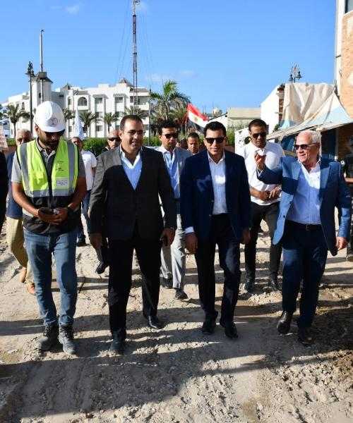 وزير الرياضة ومحافظ بورسعيد يتفقدان أعمال تطوير ستاد بورسعيد الجديد