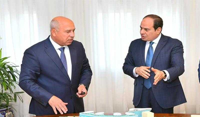 كامل الوزير يكشف سبب بكائه أمام الرئيس السيسي أثناء حفر أنفاق قناة السويس
