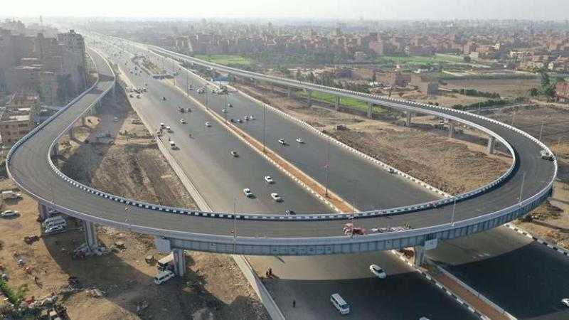 لماذا يتم إنشاء كباري وطرق جديدة؟.. وزير النقل يكشف